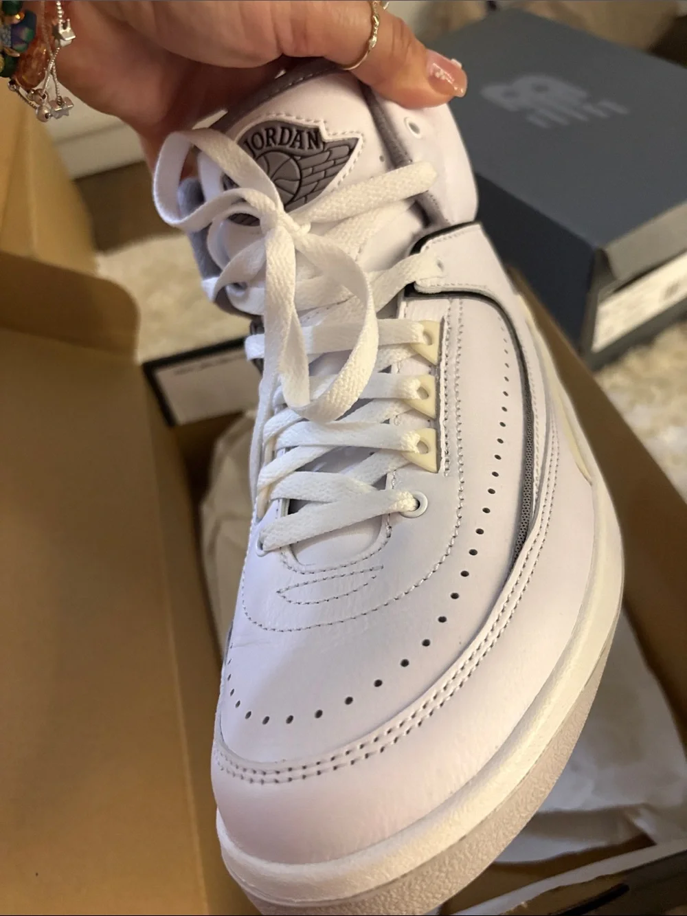 Men's Jordan 2s White sneakers